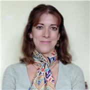 Profesora nativa con experiencia amplia y formación específica